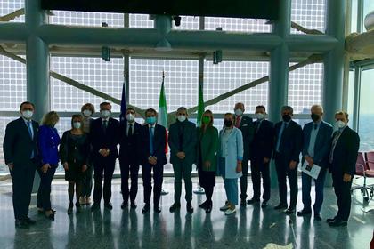 Среща между генералните консули на европейските държави в Милано с президента на регион Ломбардия и главния секретар във връзка със ситуацията с украинските бежанци